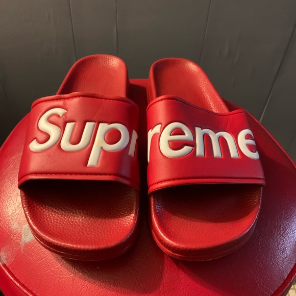 red supreme slides